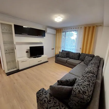 Apartamento Selefi Apartment *